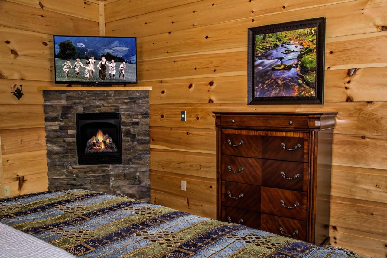 Sycamore Mansion Cabin Pittman Center Buitenkant foto
